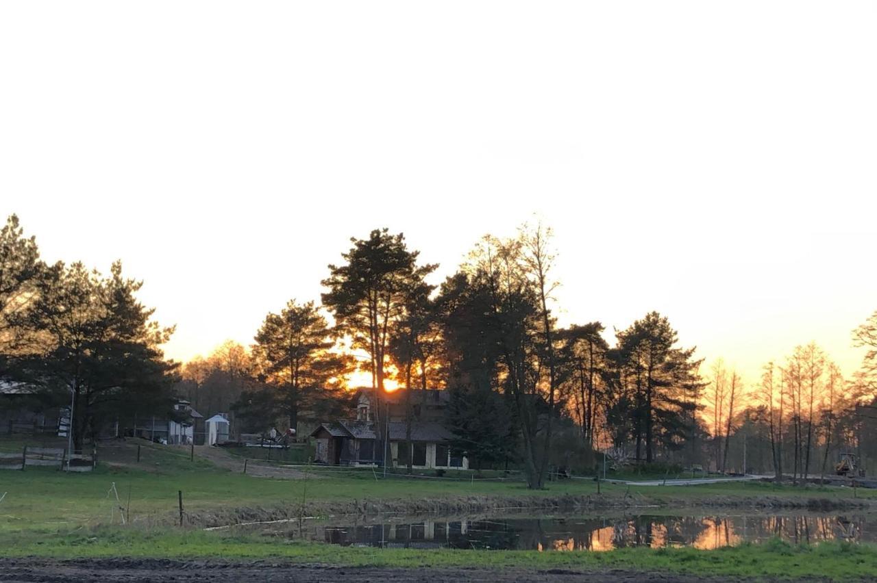 Quatro Osrodek Jezdziecki - Gospodarstwo Agroturystyczne Pobiedziska Esterno foto